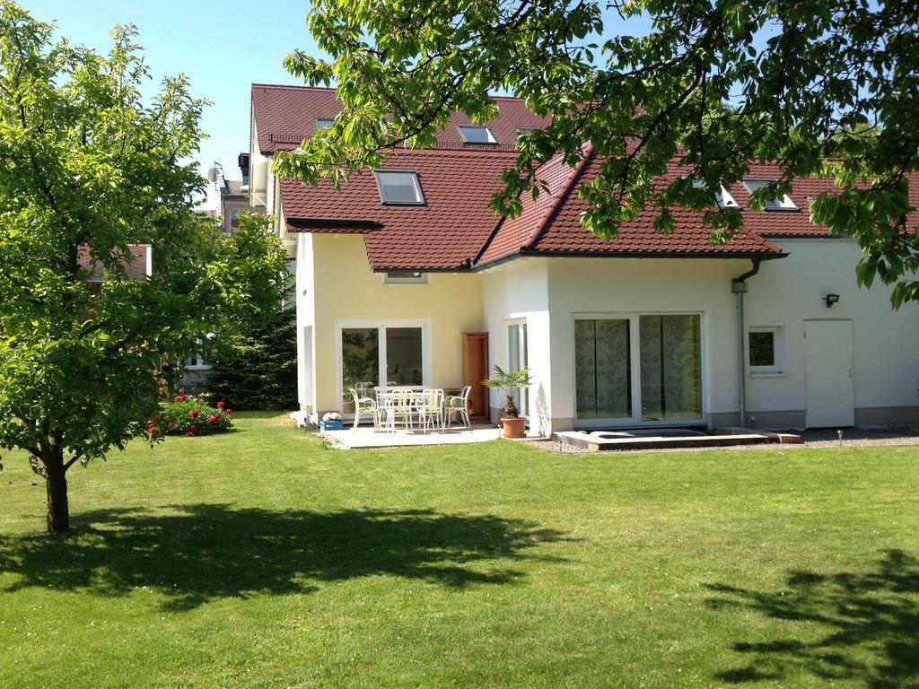 Ferienhaus Am Park Λειψία Δωμάτιο φωτογραφία